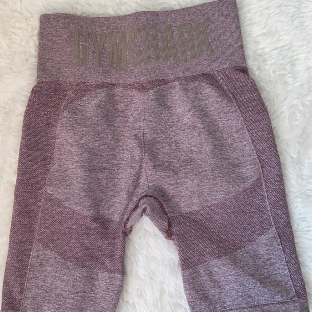 Women’s gymshark flex cycling shorts, small